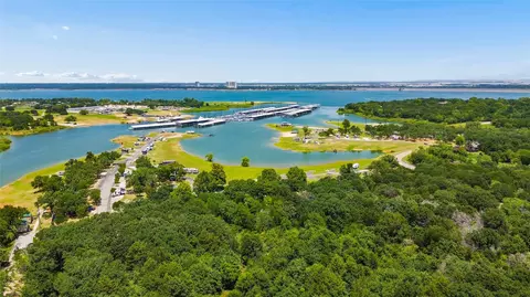 View/Area - 150 Fall Crk, Grapevine, TX 76051 photo 2 of 3