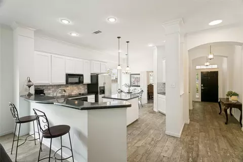 Entry Way - 150 Fall Crk, Grapevine, TX 76051 photo 3 of 4