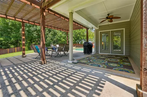 Exterior - 150 Fall Crk, Grapevine, TX 76051 photo 3 of 8