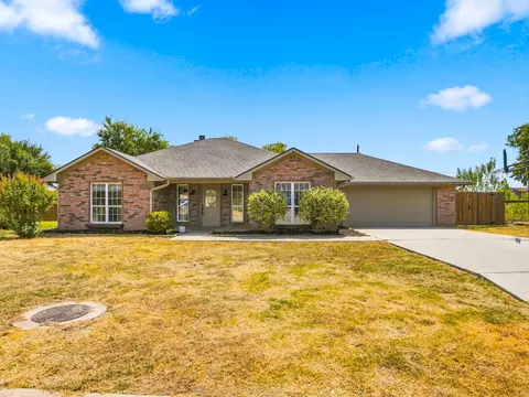 213 Bryant St, Pottsboro, TX 75076