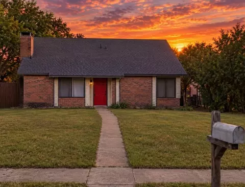 2926 Bonanza Ln, Garland, TX 75042
