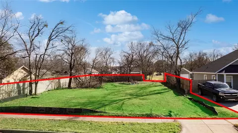 1510 E Leuda St, Fort Worth, TX 76104