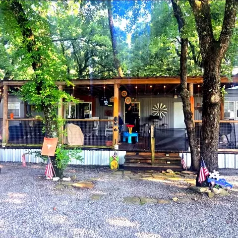 512 Mill Creek Resort Rd #11, Pottsboro, TX 75076