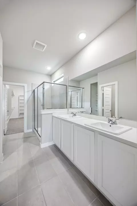 Bath - 1105 Bermuda Dr, Lavon, TX 75166 photo 4 of 6