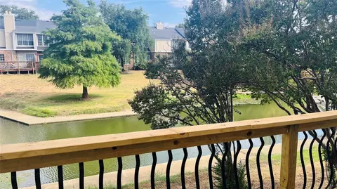 2305 Southlake Ct, Irving, TX 75038