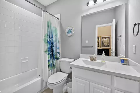 Bath - 1224 9th St, Argyle, TX 76226 photo 1 of 4