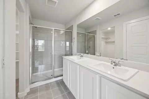 Bath - 768 Pescado Way, Haslet, TX 76052 photo 1 of 2