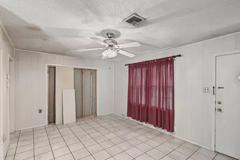 Living - 125 Methodist Camp Rd, Minden, LA 71055 photo 1 of 5