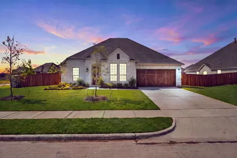 236 Pine Leaf Trl, Waxahachie, TX 75165