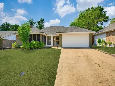 5101 Brookview Dr, Sachse, TX 75048