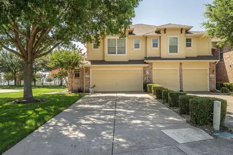 5315 Crimson Oaks Dr, Frisco, TX 75035