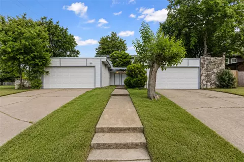 6315-6317 Walraven Cir, Fort Worth, TX 76133
