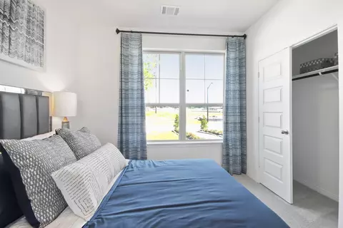 Bedroom - 3112 Hawkview Dr, Cleburne, TX 76031 photo 4 of 4