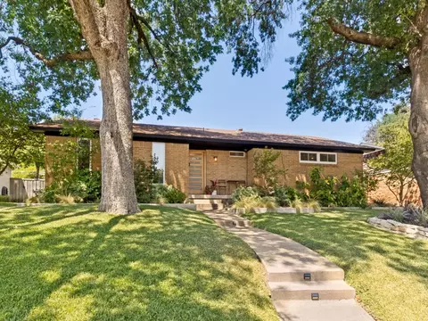 5915 Canterview Dr, Dallas, TX 75228
