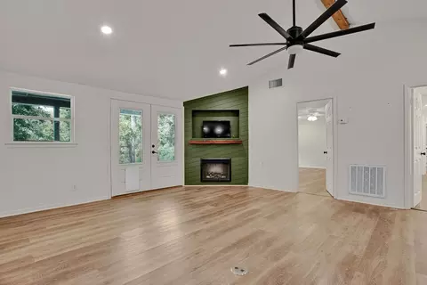Living - 224 Hideaway Ln E, Hideaway, TX 75771 photo 4 of 8
