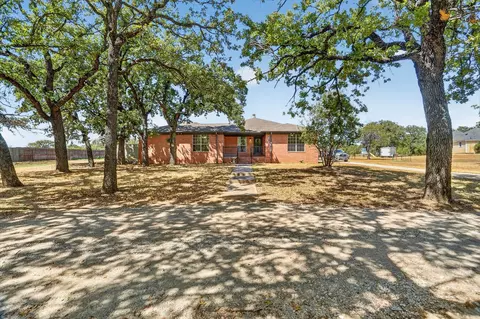3520 Old Dennis Rd, Weatherford, TX 76087