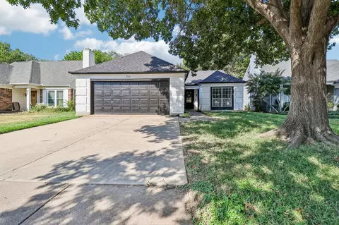 7721 Waxwing Cir W, Fort Worth, TX 76137
