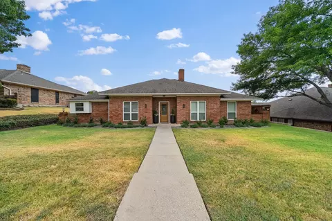 2805 Colleen Dr, Garland, TX 75043