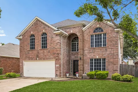 4501 Stepping Stone Dr, Fort Worth, TX 76123