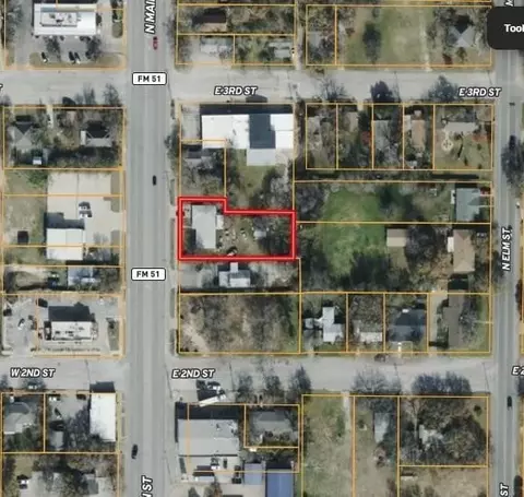 1110 N Main St, Weatherford, TX 76086