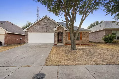6641 Happy Trails Dr, Dallas, TX 75241