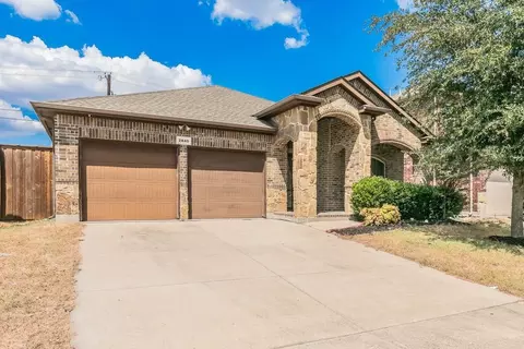 2840 Candace Dr, Grand Prairie, TX 75051