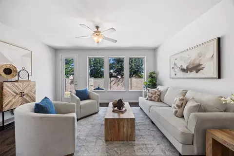 2501 Durango Dr, Carrollton, TX 75010