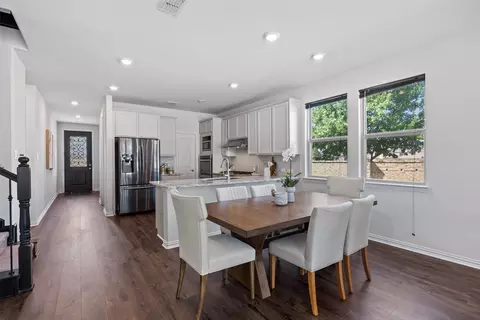 2501 Durango Dr, Carrollton, TX 75010