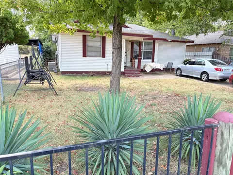 9034 Cardella Ave, Dallas, TX 75217