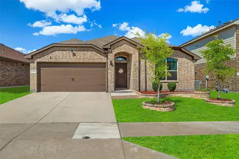 6120 Blacksmith Ave, Fort Worth, TX 76179
