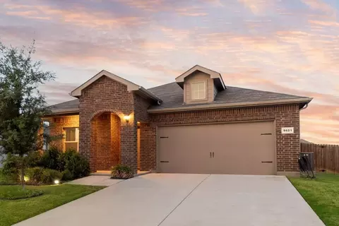 9621 Catclaw Ter, Crowley, TX 76036