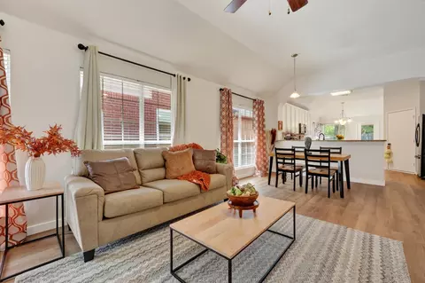 6105 Cheyenne Dr, The Colony, TX 75056