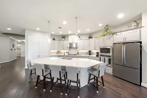 Kitchen - 751 Dover Dr, Prosper, TX 75078 photo 3 of 7