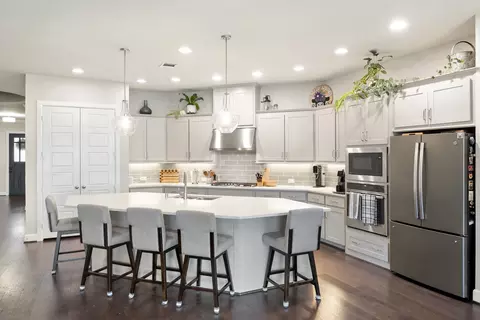 Kitchen - 751 Dover Dr, Prosper, TX 75078 photo 4 of 7