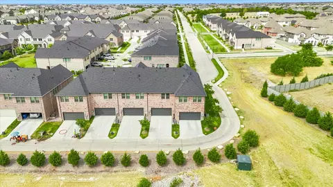 View/Area - 612 4th St, Argyle, TX 76226 photo 3 of 13