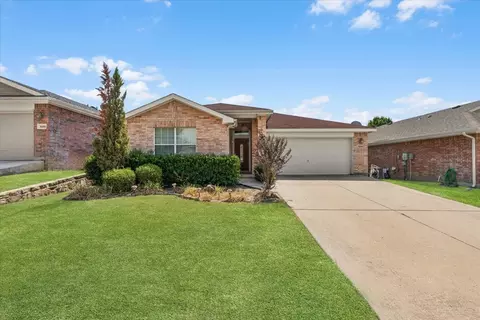 3604 Black Ranch Ct, Roanoke, TX 76262