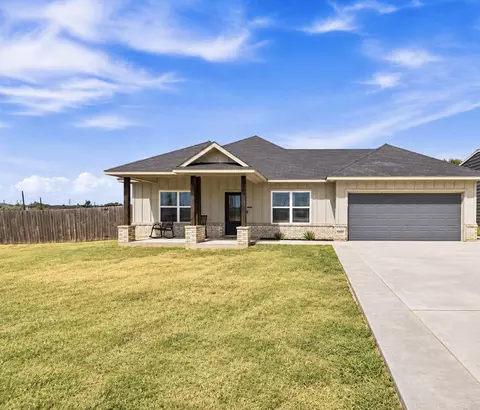 8001 County Road 109, Alvarado, TX 76009