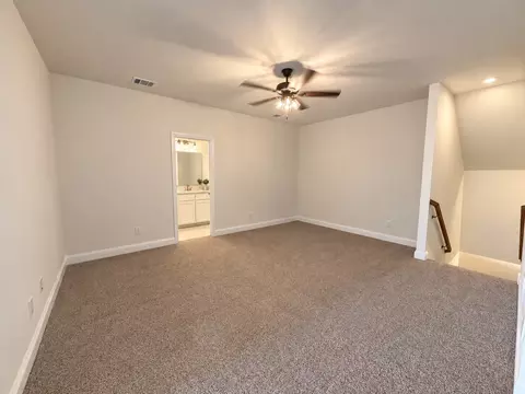Living - 421 Mcalpine Dr, Springtown, TX 76082 photo 4 of 5