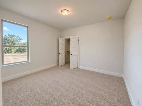 Bedroom - 421 Mcalpine Dr, Springtown, TX 76082 photo 2 of 3