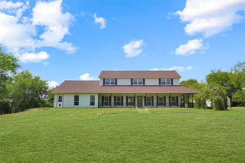 2473 Vz County Road 2621, Wills Point, TX 75169