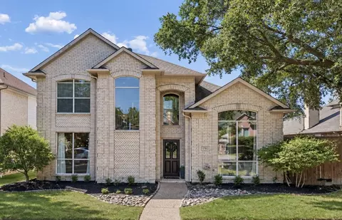 17912 Benchmark Dr, Dallas, TX 75252