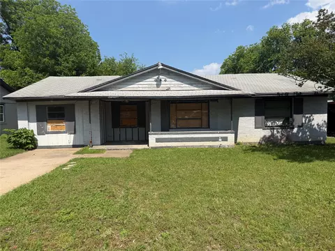 7014 Brierfield Dr, Dallas, TX 75232