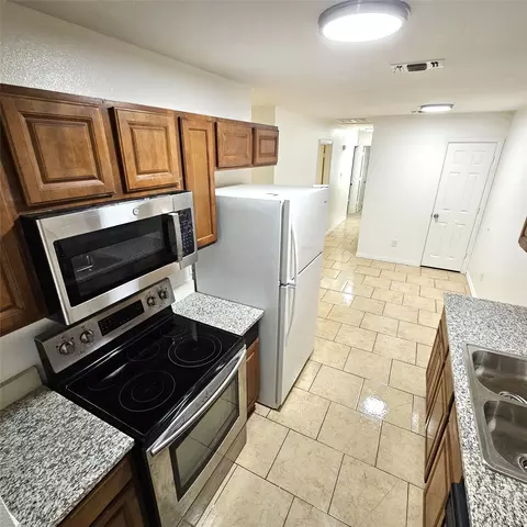 1808 And 1810 Wiseman Ave, Fort Worth, TX 76105
