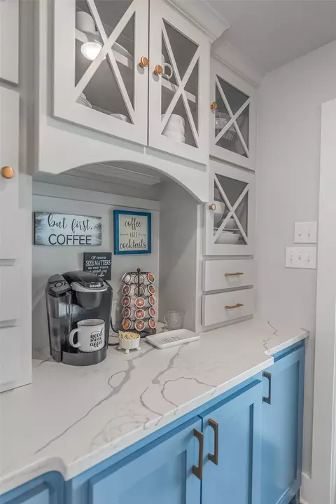 Kitchen - 128 Knott Dr, Many, LA 71449 photo 4 of 6