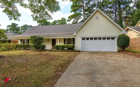 9916 Beaver Creek Dr, Shreveport, LA 71106