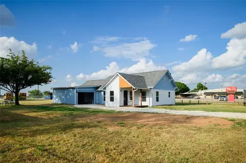 4401 Elementary Dr, Whitesboro, TX 76273
