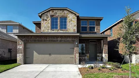 221 Pheasant Run Rd, Terrell, TX 75160