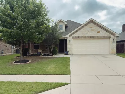 7421 Innisbrook Ln, Fort Worth, TX 76179