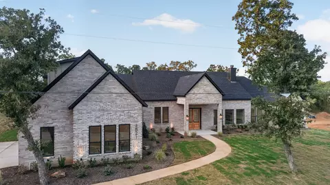 2821 Private Access Rd #73107, Burleson, TX 76028