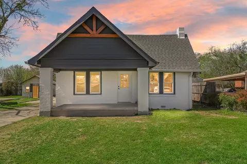 4432 Nolan St, Fort Worth, TX 76119